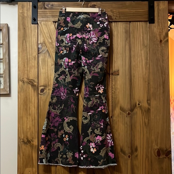 C & V Bell Bottom Jeans - Picture 3 of 6